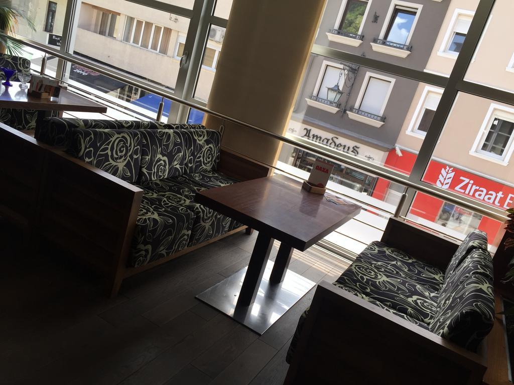 Hotel Oaza 코니츠 외부 사진