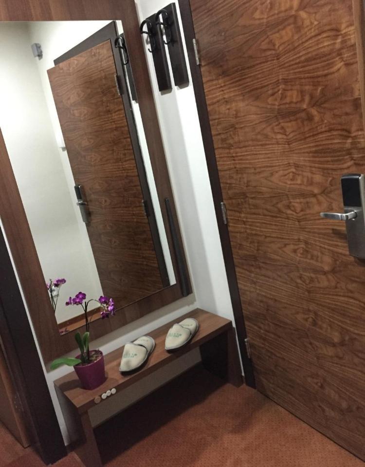 Hotel Oaza 코니츠 외부 사진