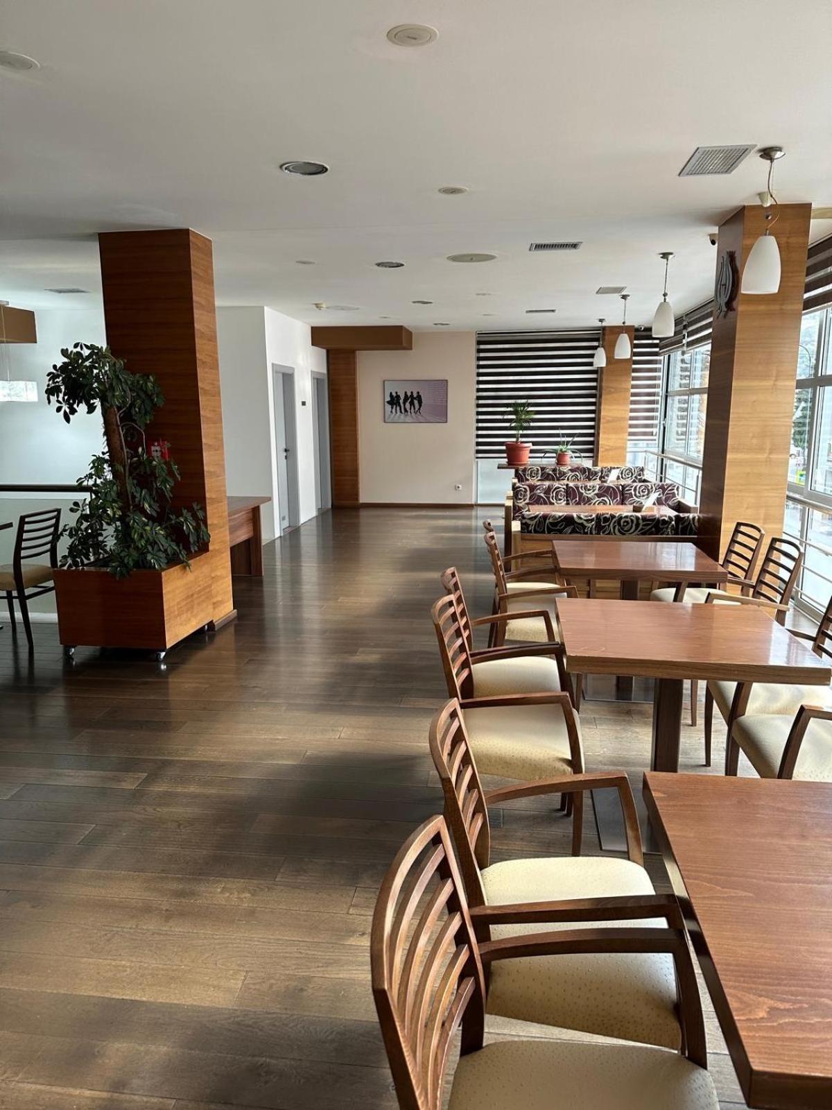 Hotel Oaza 코니츠 외부 사진