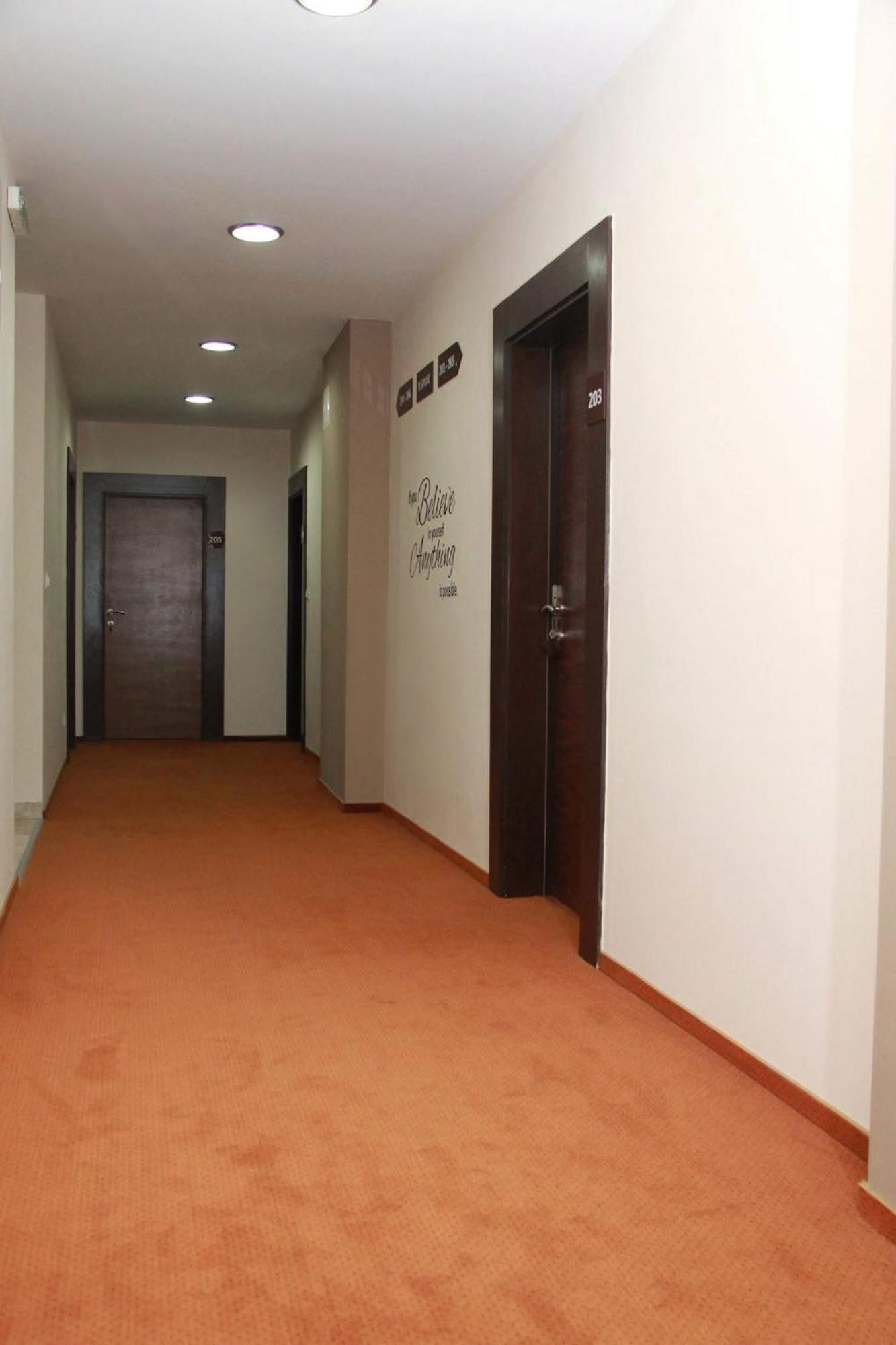 Hotel Oaza 코니츠 외부 사진
